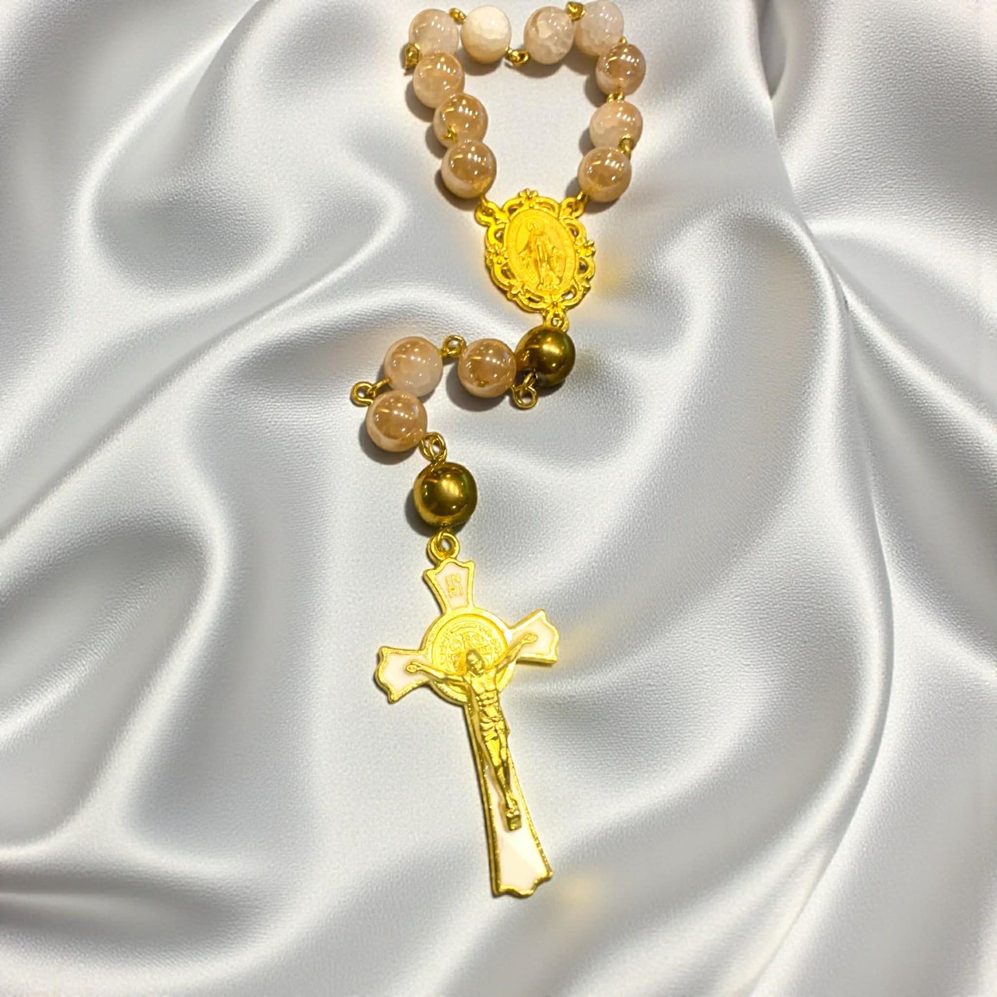 Rosary of Mary’s Gentle Shield