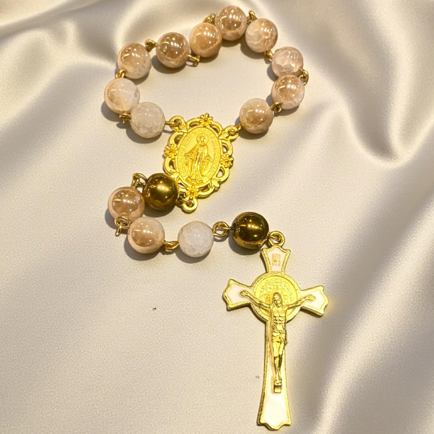 Rosary of Mary’s Gentle Shield